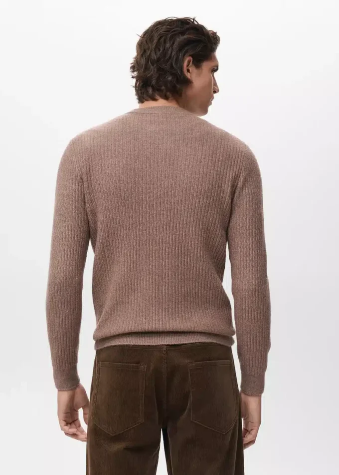 Gerippter Strickpullover