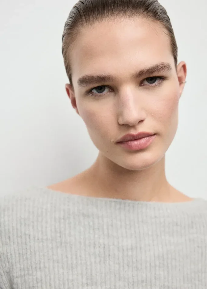 Gerippter Strickpullover