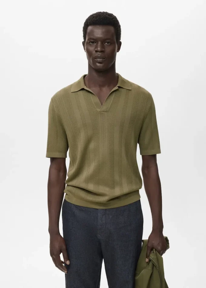 Geripptes Strick-Poloshirt Geripptes Strick-Poloshirt