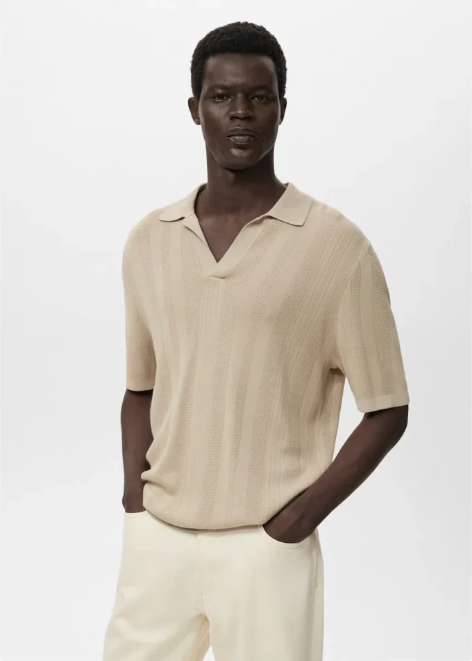 Geripptes Strick-Poloshirt Geripptes Strick-Poloshirt