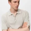 Geripptes Strick-Poloshirt