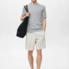 Geripptes Strick-T-Shirt Geripptes Strick-T-Shirt