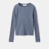 Geripptes Strick-T-Shirt Geripptes Strick-T-Shirt