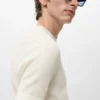Geripptes Strick-T-Shirt Geripptes Strick-T-Shirt