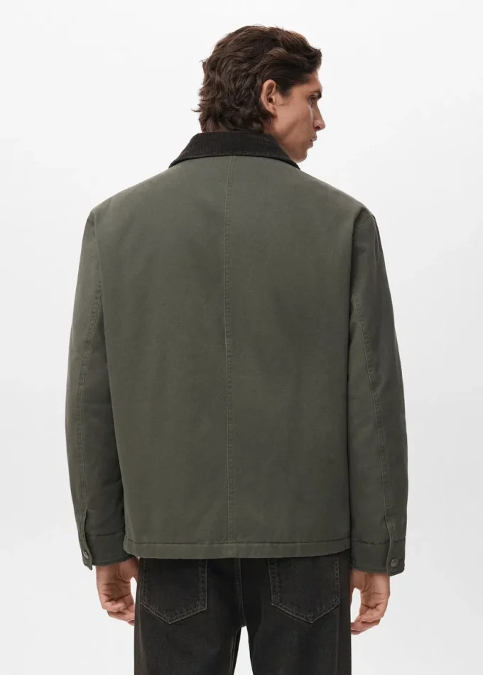 Gesteppte Jacke mit Cordkragen