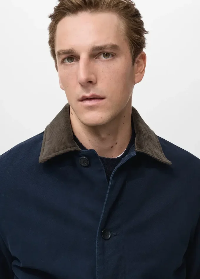 Gesteppte Jacke mit Cordkragen