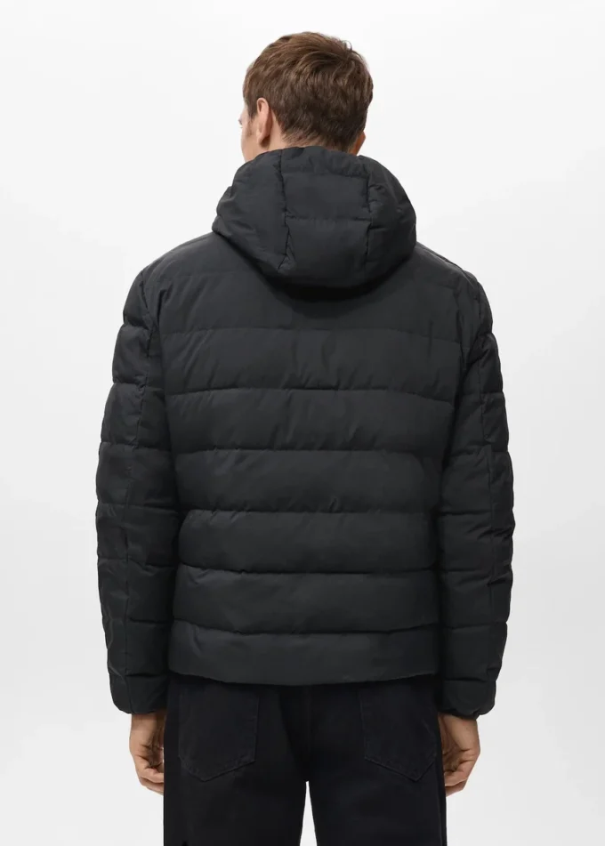 Gesteppte Jacke mit Daunen- und Federfüllung Gesteppte Jacke mit Daunen- und Federfüllung