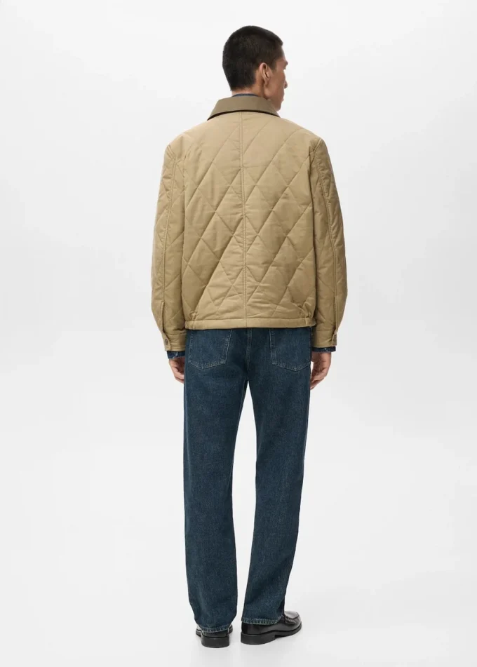 Gesteppte wasserabweisende Jacke Gesteppte wasserabweisende Jacke