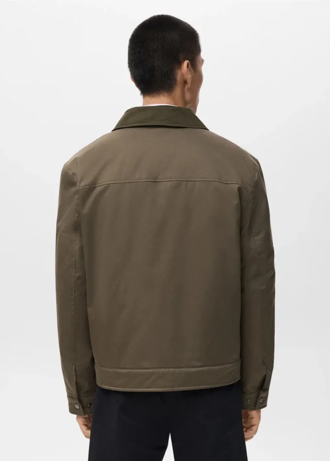 Gesteppte wasserabweisende Jacke Gesteppte wasserabweisende Jacke