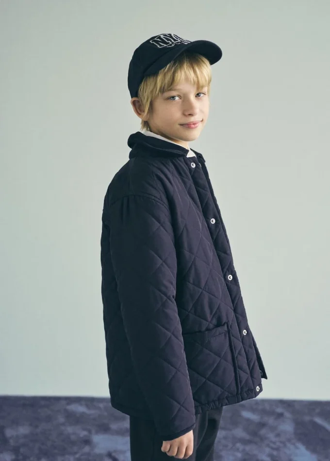 Gesteppter Anorak mit Hemdkragen Gesteppter Anorak mit Hemdkragen