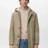 Gesteppter Parka mit wasserabweisender Kapuze Gesteppter Parka mit wasserabweisender Kapuze