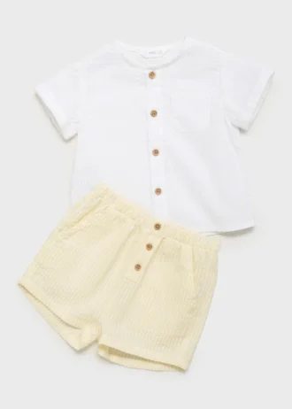 Gestreifte Shorts mit Struktur