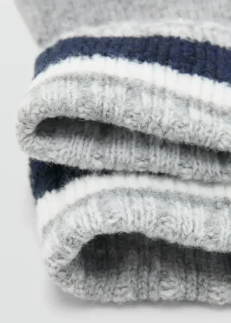 Gestreifte Strickhandschuhe