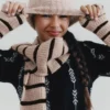 Gestreifte Strickhandschuhe Gestreifte Strickhandschuhe