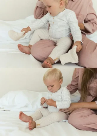 Gestreifter Baby-Body aus Baumwolle