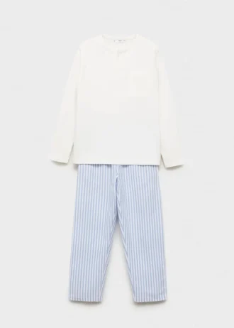 Gestreifter langer Pyjama