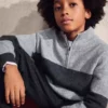 Gestreifter Pullover mit Rundhalsausschnitt
