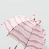 Gestreifter Regenschirm mit Ohren Gestreifter Regenschirm mit Ohren