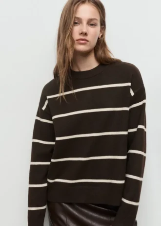 Gestreifter Strickpullover Gestreifter Strickpullover
