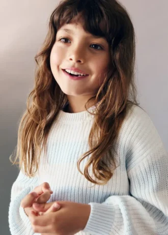 Gestreifter Strickpullover