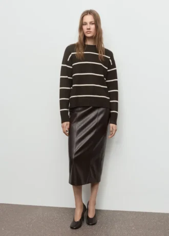 Gestreifter Strickpullover Gestreifter Strickpullover