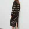 Gestreifter Strickpullover