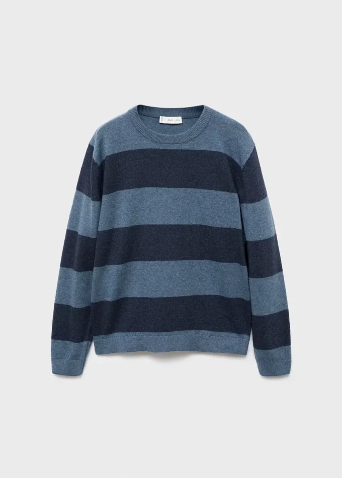 Gestreifter Strickpullover