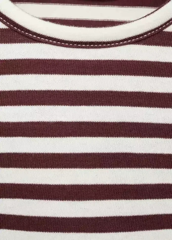 Gestreiftes Baumwoll-T-Shirt Gestreiftes Baumwoll-T-Shirt
