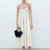 Gestreiftes Baumwollkleid Gestreiftes Baumwollkleid