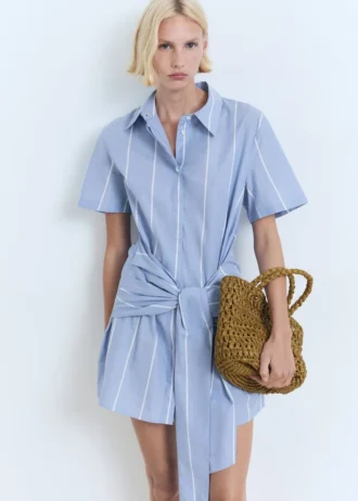 Gestreiftes Hemdkleid mit Knoten