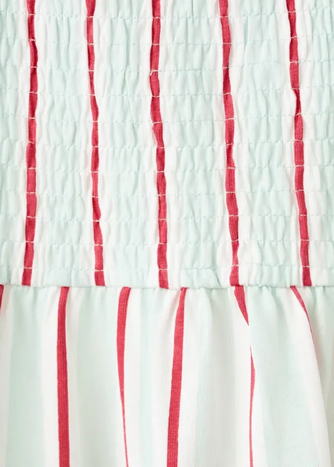 Gestreiftes Kleid mit Rüschen Gestreiftes Kleid mit Rüschen