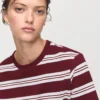 Gestreiftes Kurzarm-T-Shirt Gestreiftes Kurzarm-T-Shirt