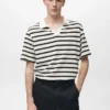 Gestreiftes, strukturiertes Strick-Poloshirt Gestreiftes, strukturiertes Strick-Poloshirt