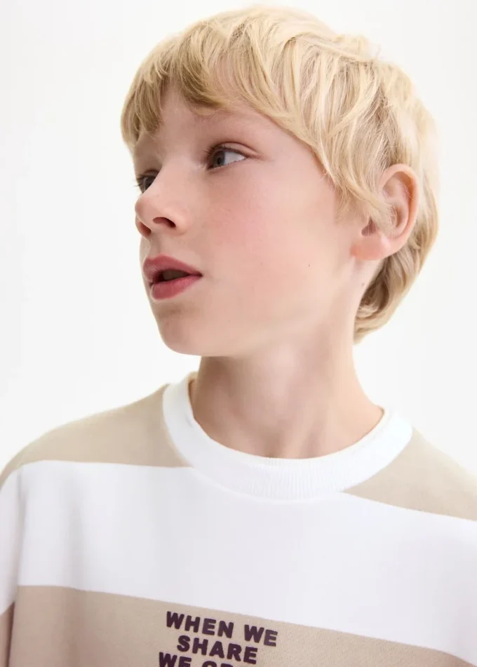 Gestreiftes Sweatshirt aus Baumwollmischung Gestreiftes Sweatshirt aus Baumwollmischung