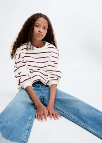 Gestreiftes Sweatshirt mit Stickerei