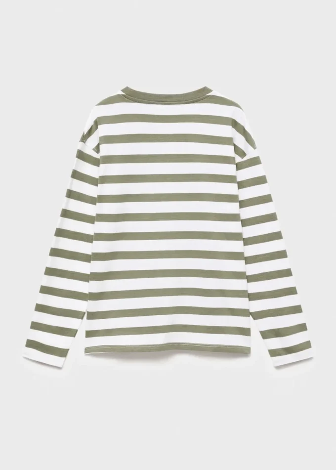 Gestreiftes T-Shirt mit Brusttasche Gestreiftes T-Shirt mit Brusttasche
