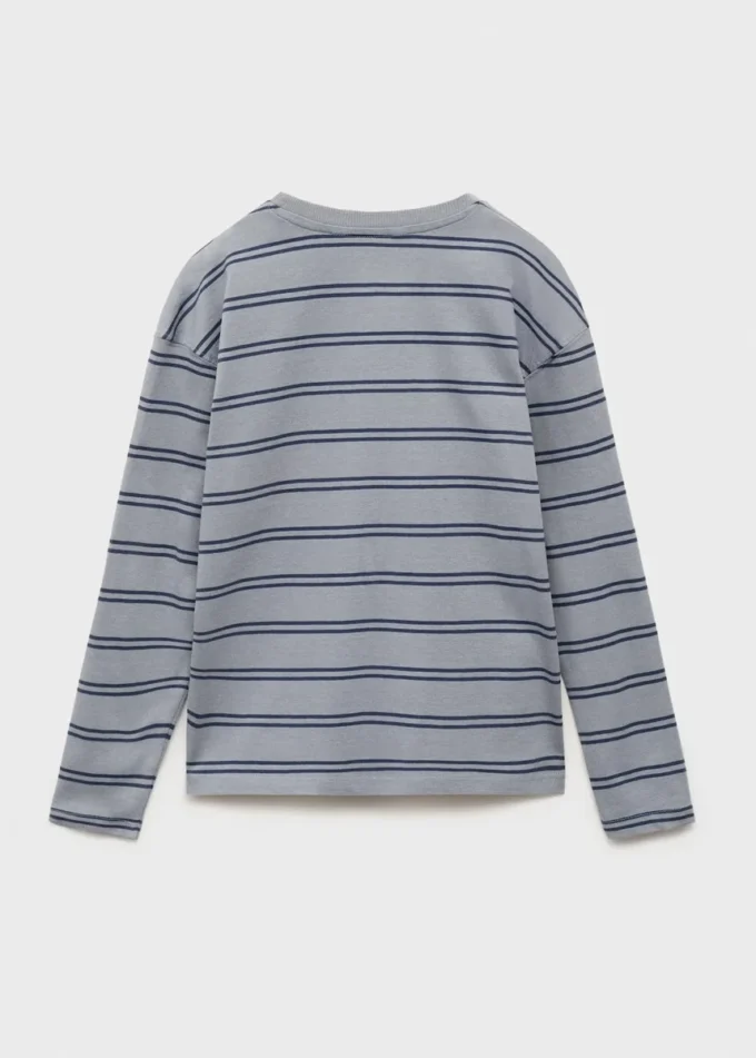 Gestreiftes T-Shirt mit Brusttasche Gestreiftes T-Shirt mit Brusttasche