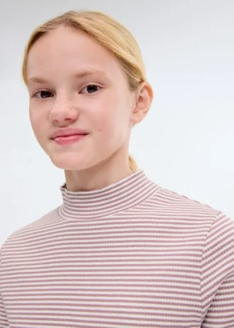 Gestreiftes T-Shirt mit gewelltem Saum