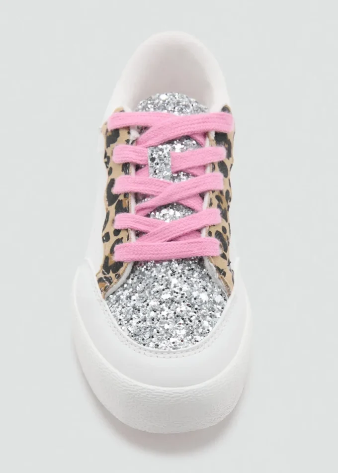 Glitzernde Sneakers mit Leopardenmuster Glitzernde Sneakers mit Leopardenmuster