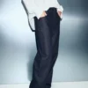 Glänzende Jeans mit geradem Bein Glänzende Jeans mit geradem Bein