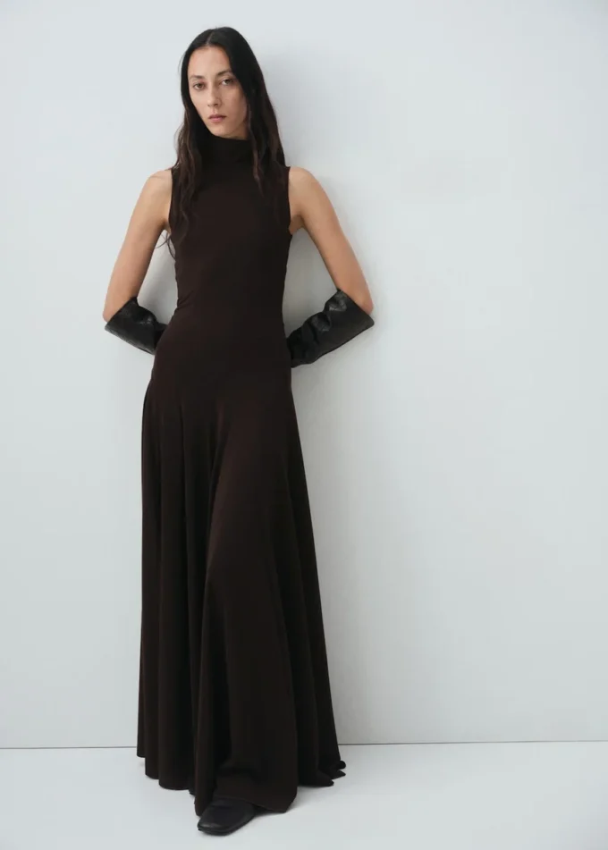 Godet-Kleid mit Öffnung am Rücken
