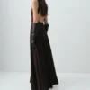 Godet-Kleid mit Öffnung am Rücken