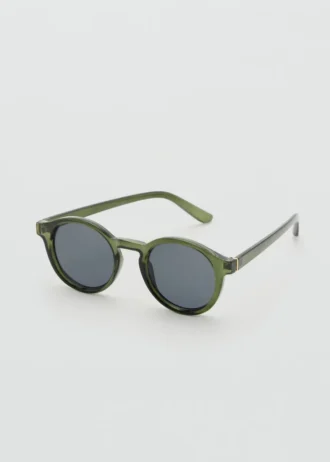 Halbtransparente Sonnenbrille