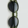 Halbtransparente Sonnenbrille Halbtransparente Sonnenbrille