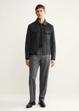 Handgefertigte Wolljacke mit Taschen