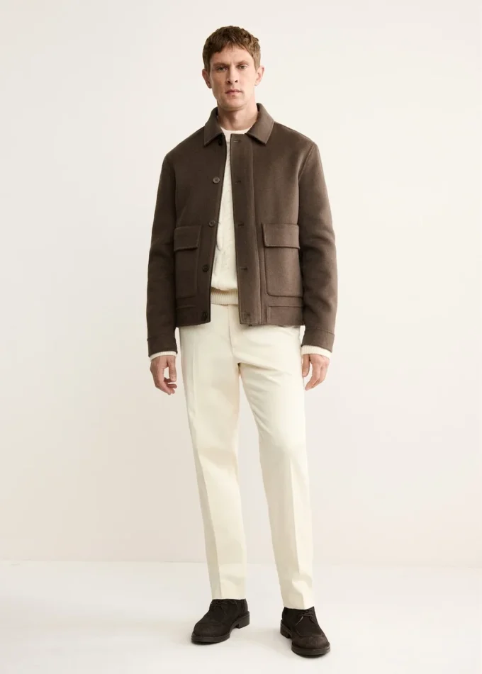 Handgefertigte Wolljacke mit Taschen Handgefertigte Wolljacke mit Taschen