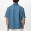Hemd aus 100 % Baumwoll-Denim Hemd aus 100 % Baumwoll-Denim