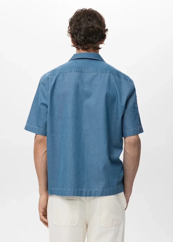 Hemd aus 100 % Baumwoll-Denim Hemd aus 100 % Baumwoll-Denim