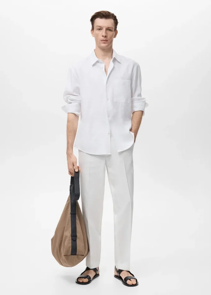 Hemd aus 100 % Leinen mit Tasche Hemd aus 100 % Leinen mit Tasche