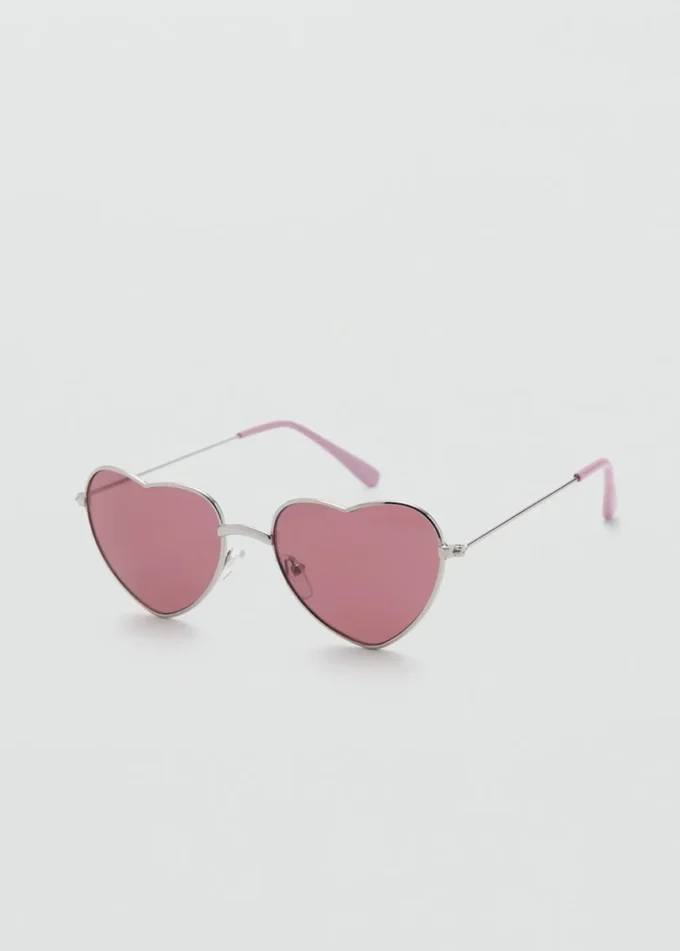 Herzförmige Sonnenbrille